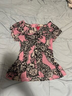 Sunny Leigh Pink, Black and Cream Patterned Button Up Blouse Size Small